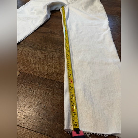 Abercrombie & Fitch 90s Straight Curve Love Cream Leather & White Denim Jeans - Picture 6 of 9